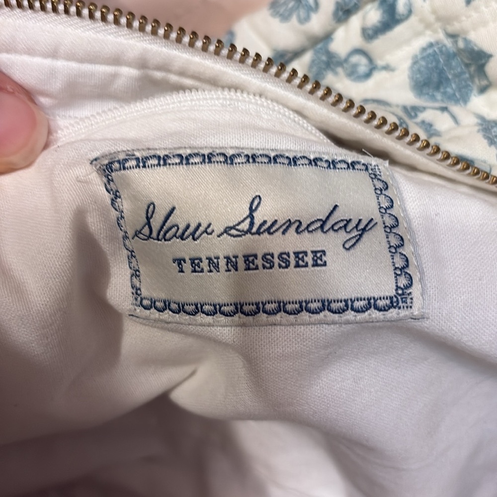 Slow Sunday Quilted Tote Bag - Picture 5 of 10